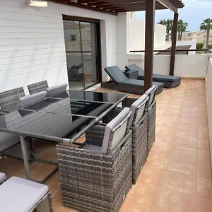  Apartamento Atico Con Fantastica Terraza